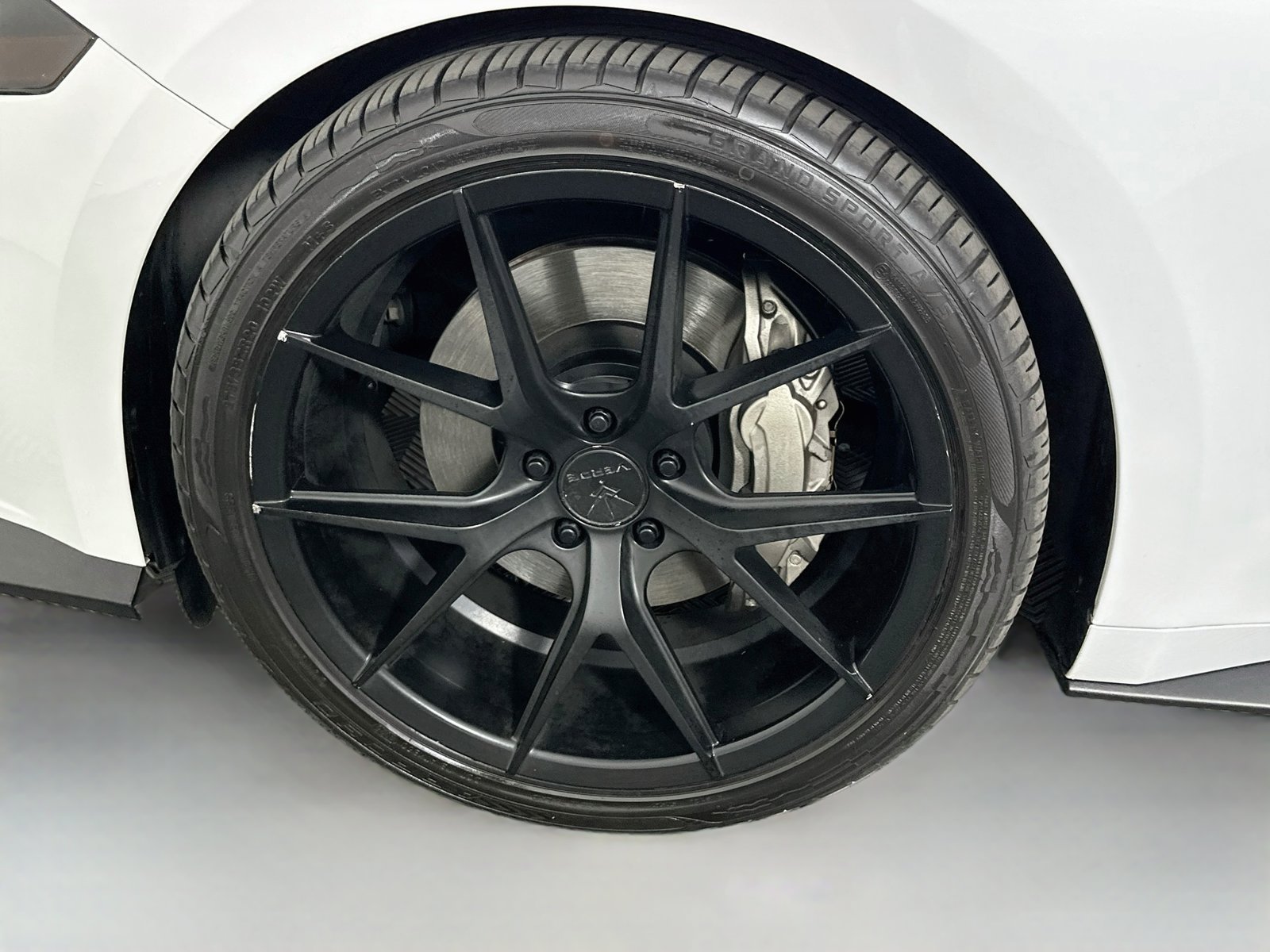 Used 2019 Ford Mustang GT w/ Equipment Group 301A RWD image 30