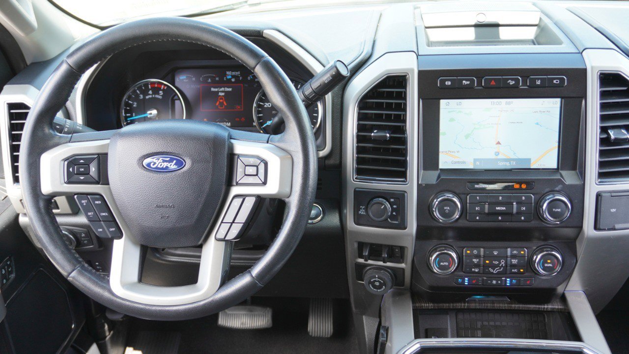 Used 2020 Ford F250 Lariat w/ Lariat Ultimate Package image 28