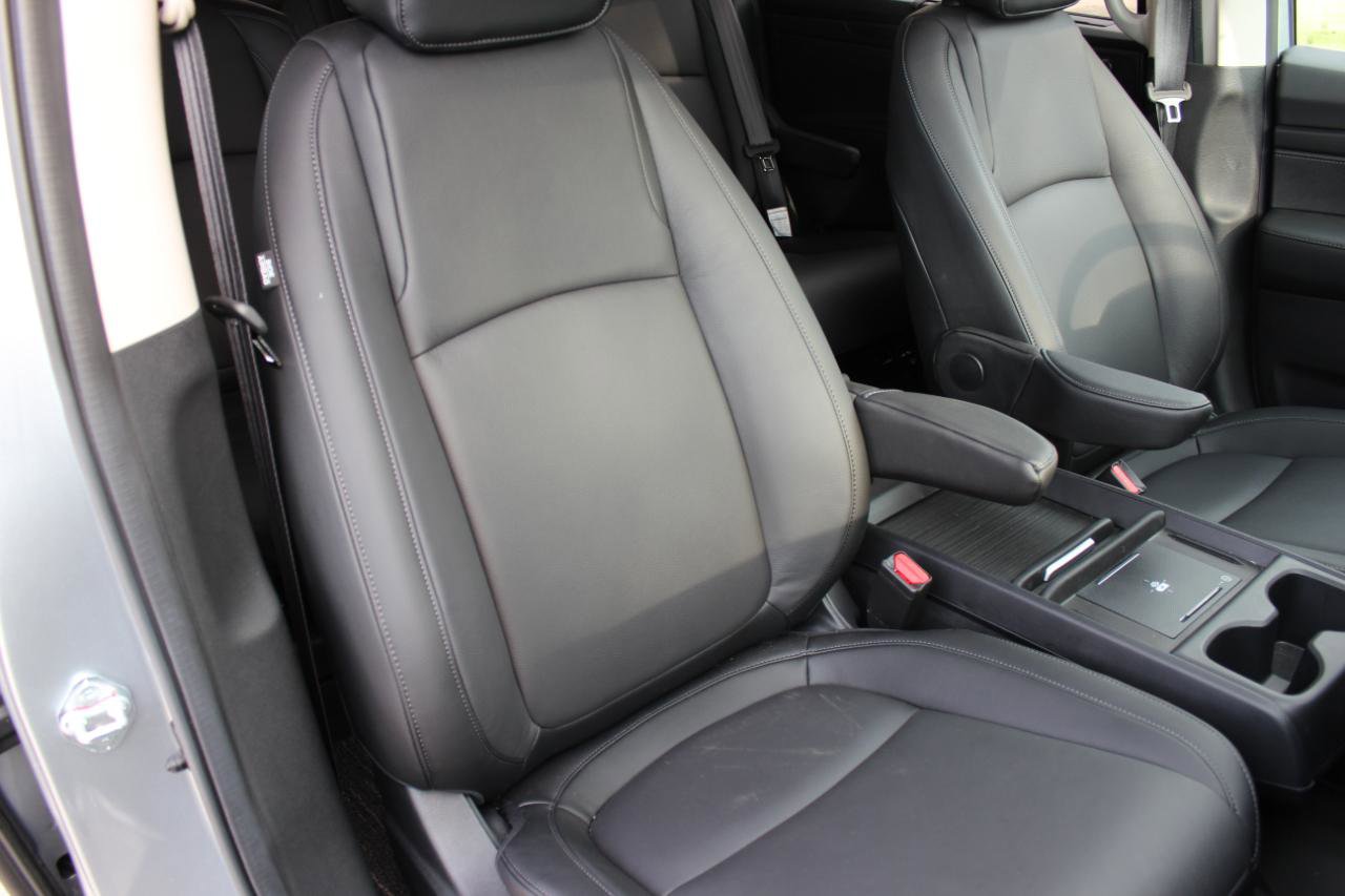 Used 2025 Honda Odyssey EX-L image 21