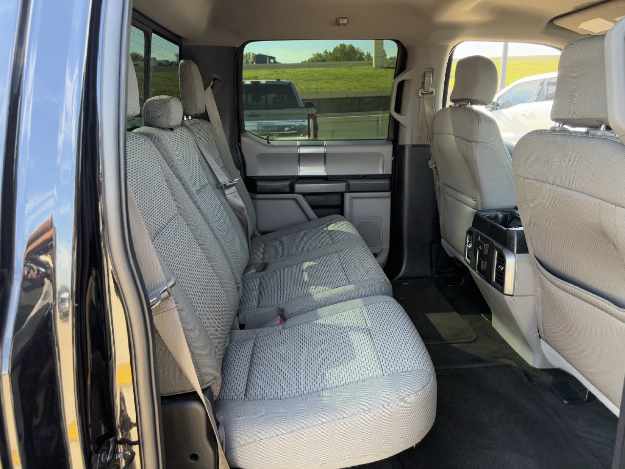 Used 2015 Ford F150 XLT w/ Equipment Group 302A Luxury RWD image 29