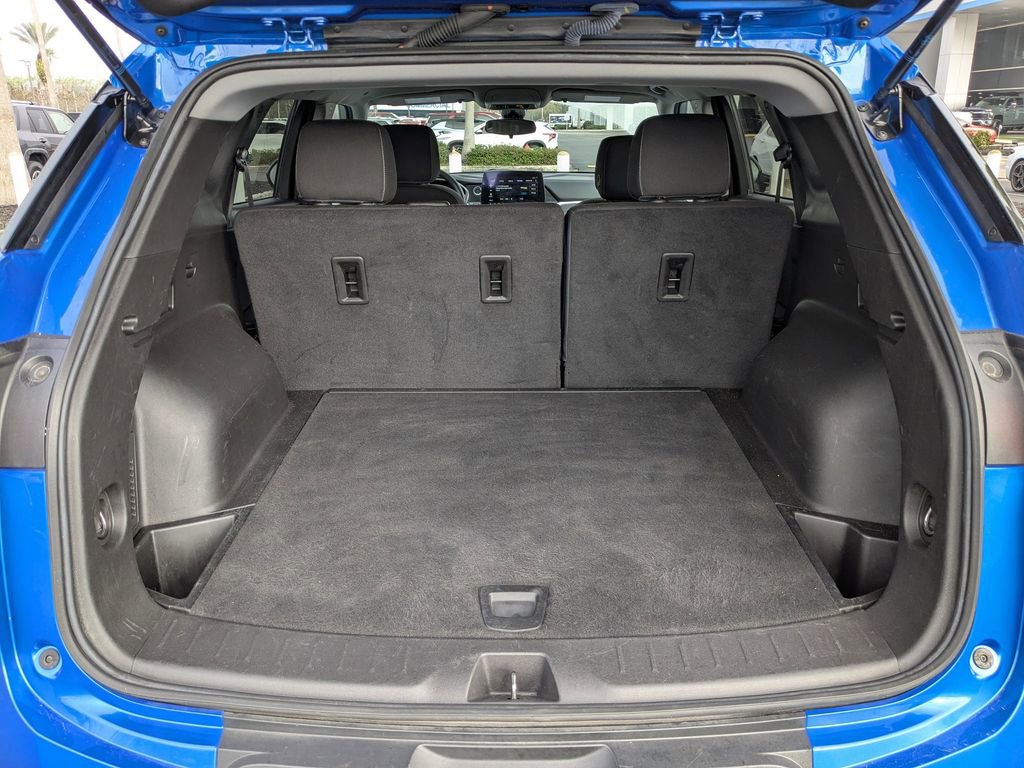 Used 2025 Chevrolet Blazer LT image 13