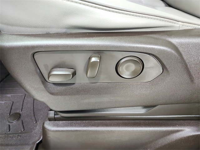 Used 2023 GMC Yukon SLT image 20