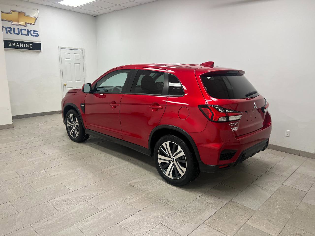 Used 2024 Mitsubishi Outlander Sport AWD image 11