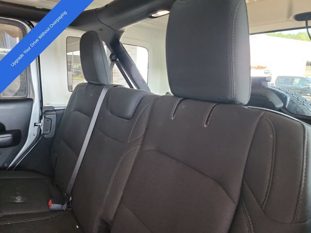Used 2018 Jeep Wrangler Unlimited Sport S AWD/4WD image 19