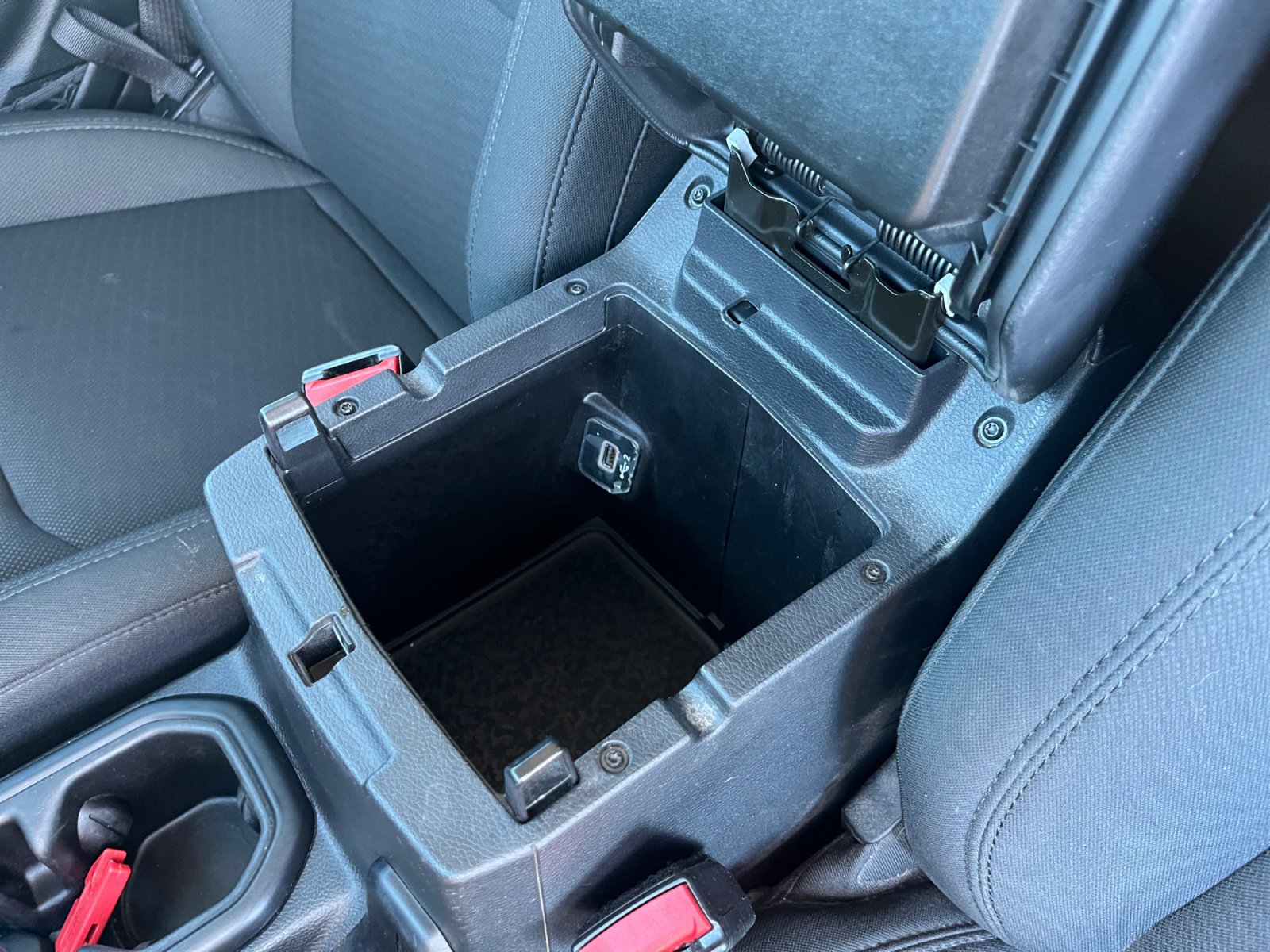 Used 2022 Jeep Gladiator Sport image 15