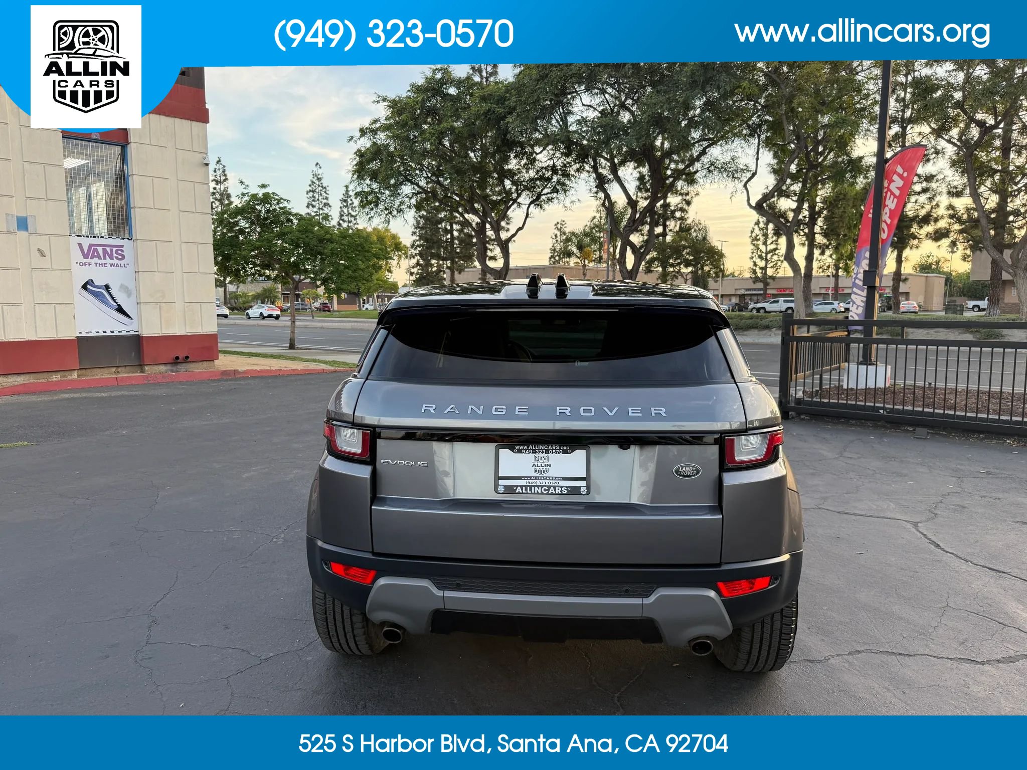 Used 2017 Land Rover Range Rover Evoque SE AWD/4WD image 5