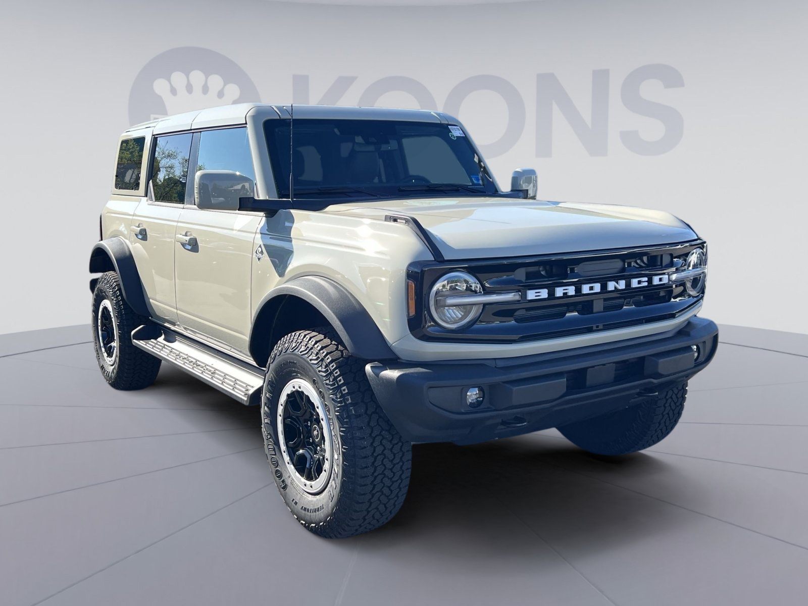 New 2025 Ford Bronco Outer Banks w/ Sasquatch Package AWD/4WD image 10