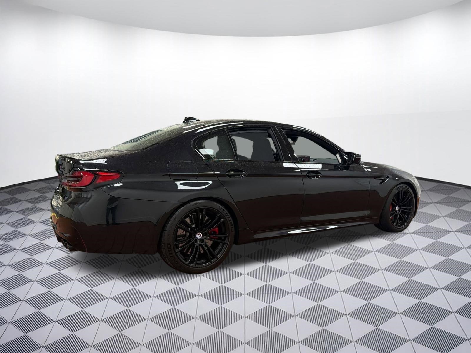Certified 2023 BMW M5 w/ Competition Package image 8