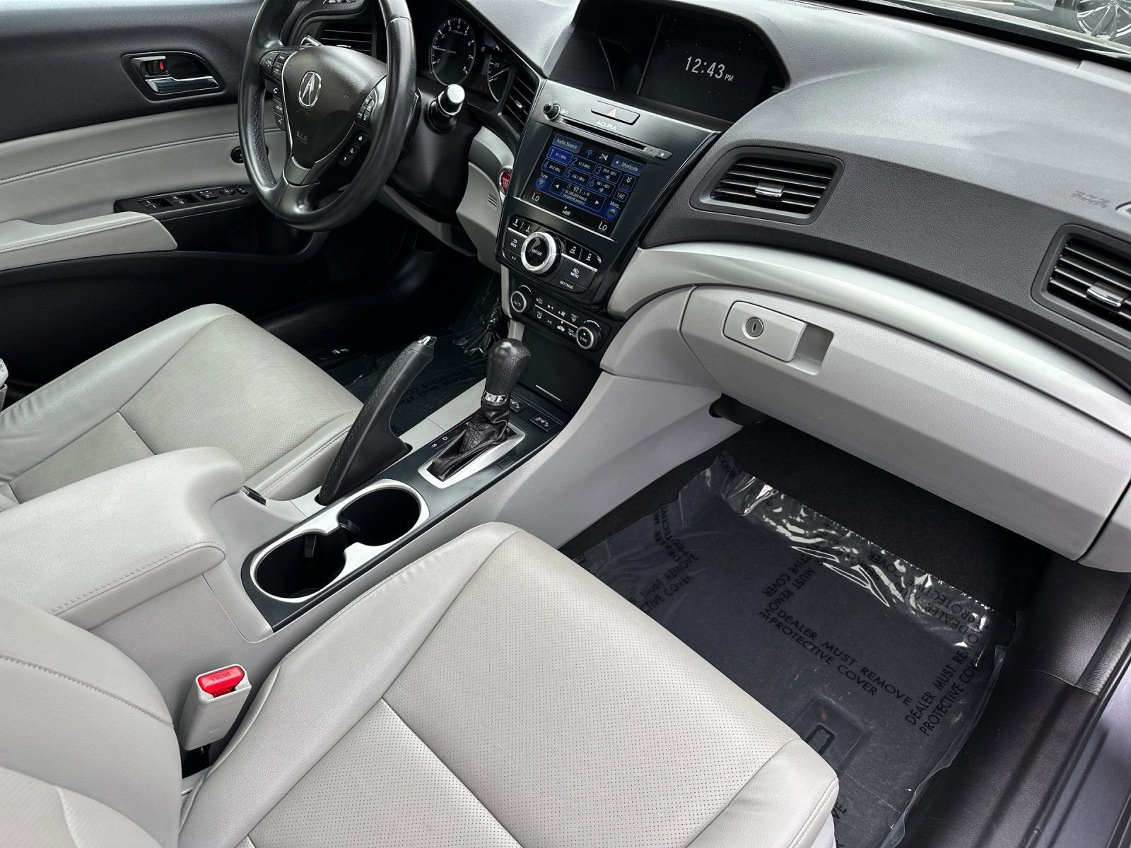 Used 2017 Acura ILX w/ Premium Package image 16