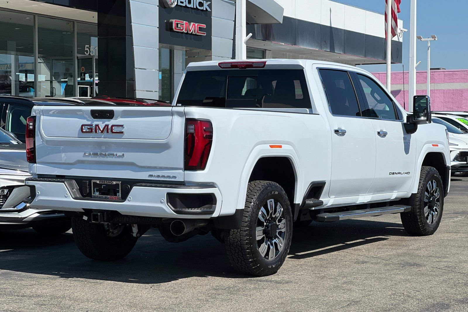 New 2026 GMC Sierra 2500 Denali w/ Denali Reserve Package AWD/4WD image 5