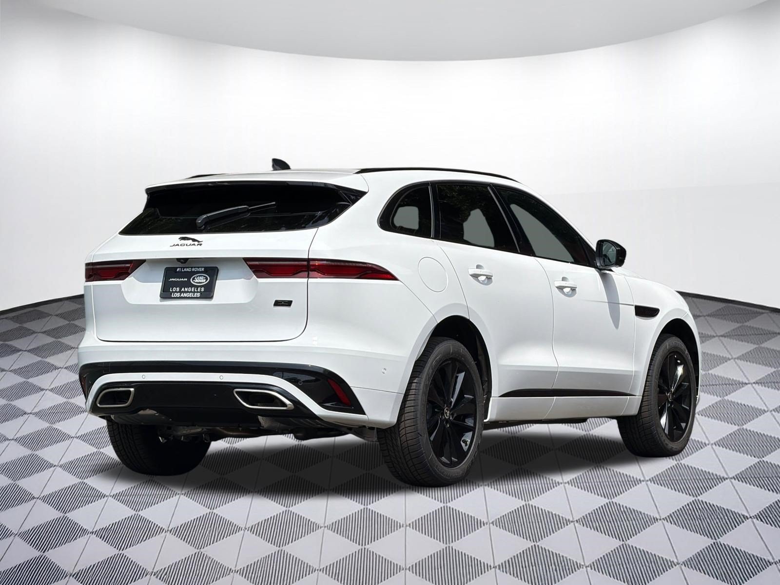 New 2026 Jaguar F-PACE R-Dynamic S AWD/4WD image 8
