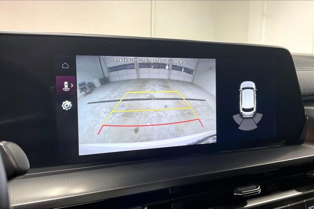 Used 2024 Kia Telluride LX image 29