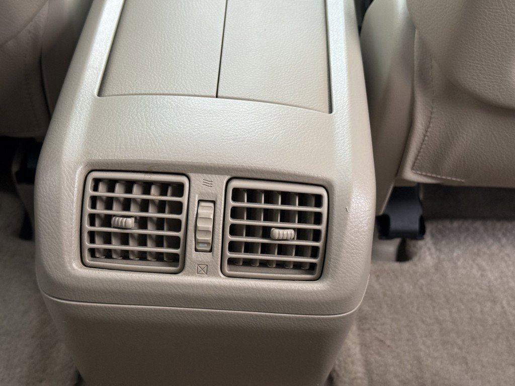 Used 2004 Lexus RX 330 AWD image 29