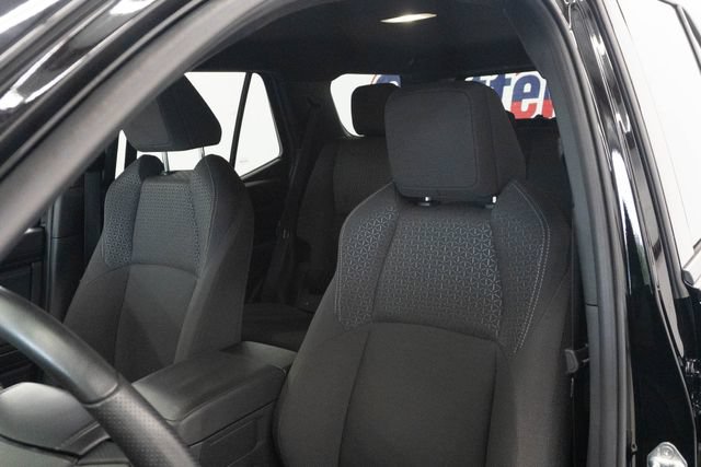 Used 2025 Toyota 4Runner SR5 AWD/4WD image 18
