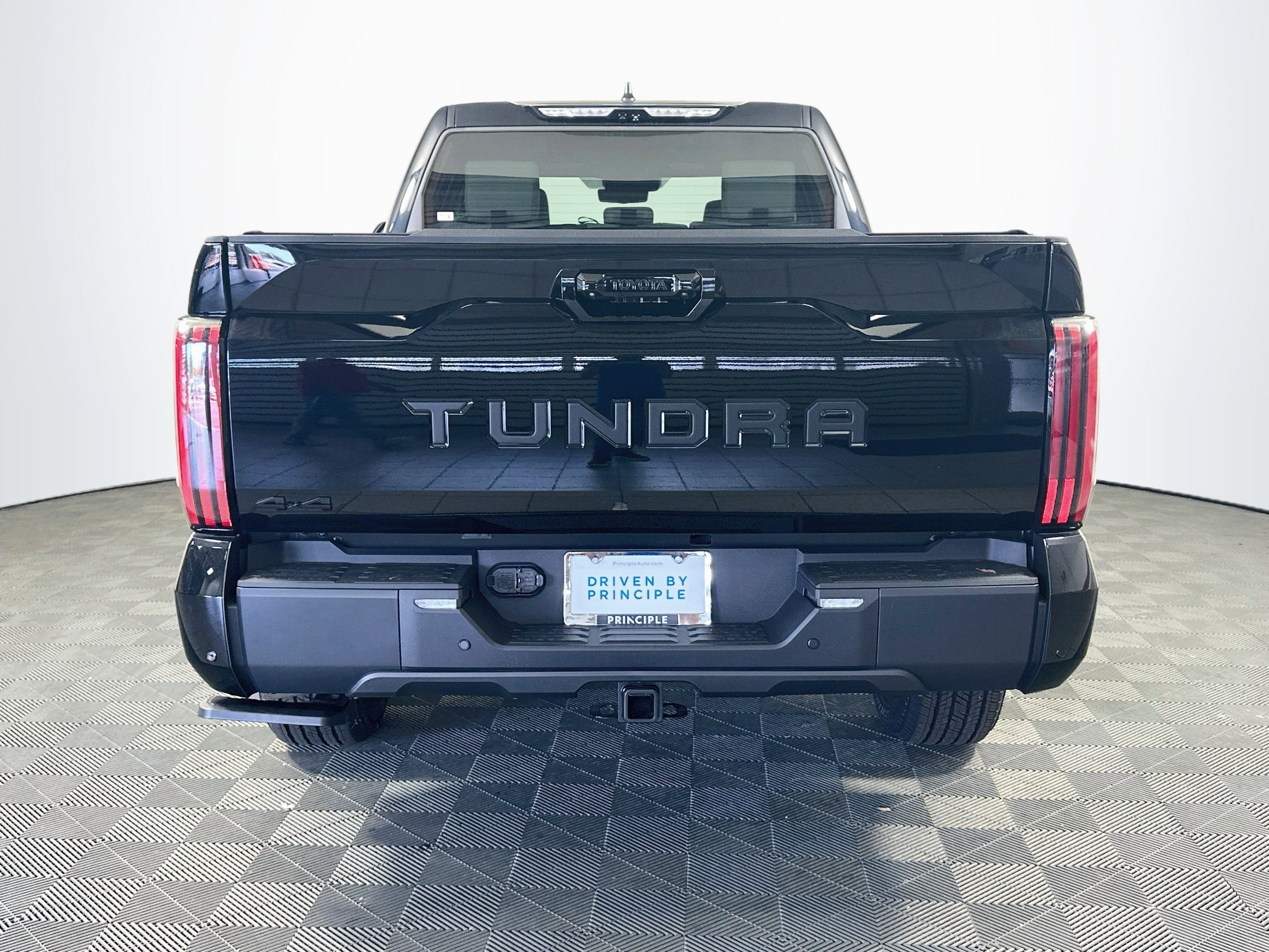 New 2026 Toyota Tundra Limited AWD/4WD image 6