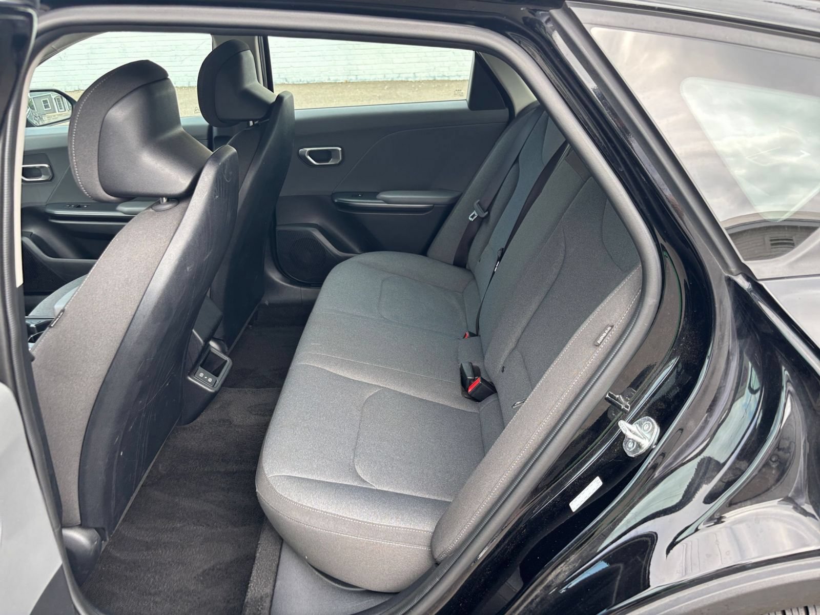 Used 2025 Kia K4 FWD image 24