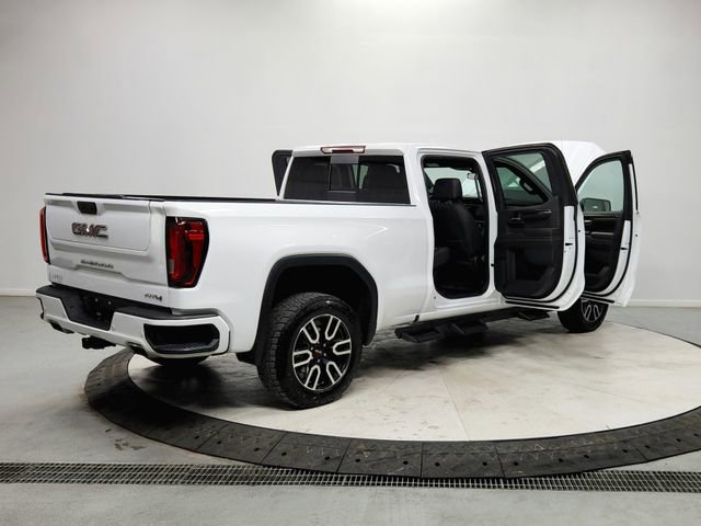 Used 2023 GMC Sierra 1500 AT4 w/ AT4 Preferred Package AWD/4WD image 15