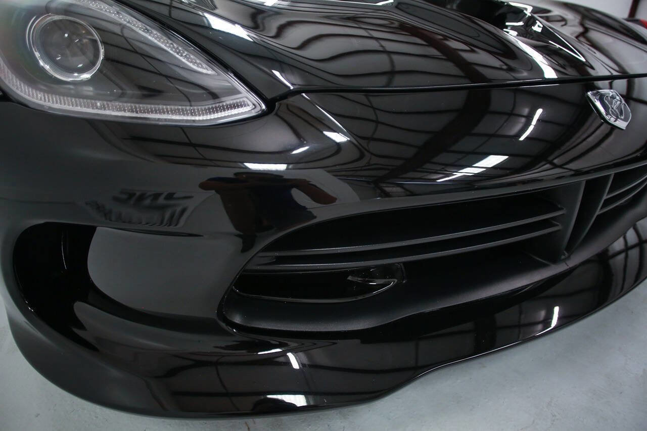 Used 2015 Dodge Viper w/ Quick Order Package 22J GT image 16