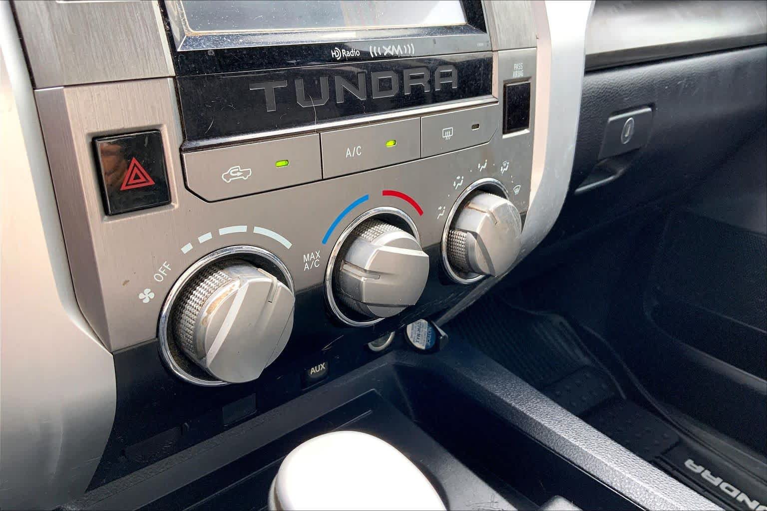 Used 2018 Toyota Tundra SR5 w/ SR5 Upgrade Package RWD image 34