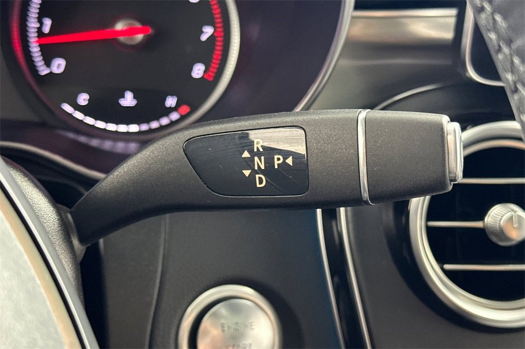 Used 2019 Mercedes-Benz GLC 300 4MATIC image 24