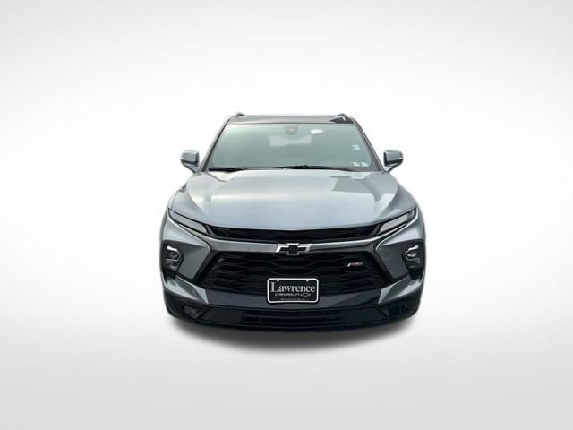 Certified 2023 Chevrolet Blazer RS w/ Driver Confidence II Package image 2
