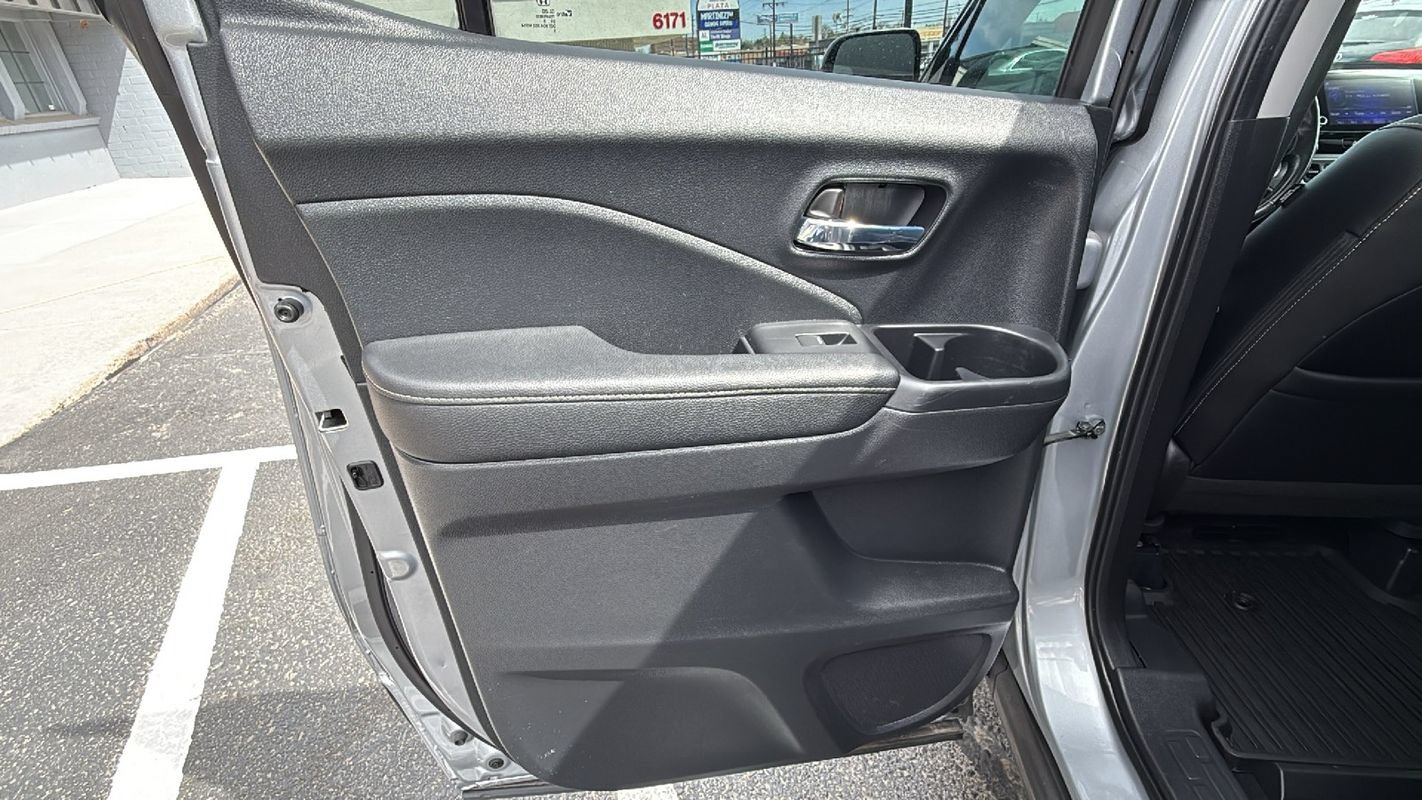 Used 2023 Honda Ridgeline RTL image 11
