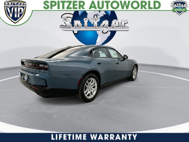 New 2027 Dodge Charger R/T w/ Driver Convenience Group AWD/4WD image 10