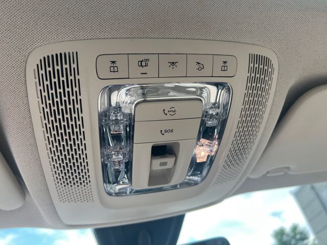 Used 2022 Mercedes-Benz GLB 250 4MATIC image 25
