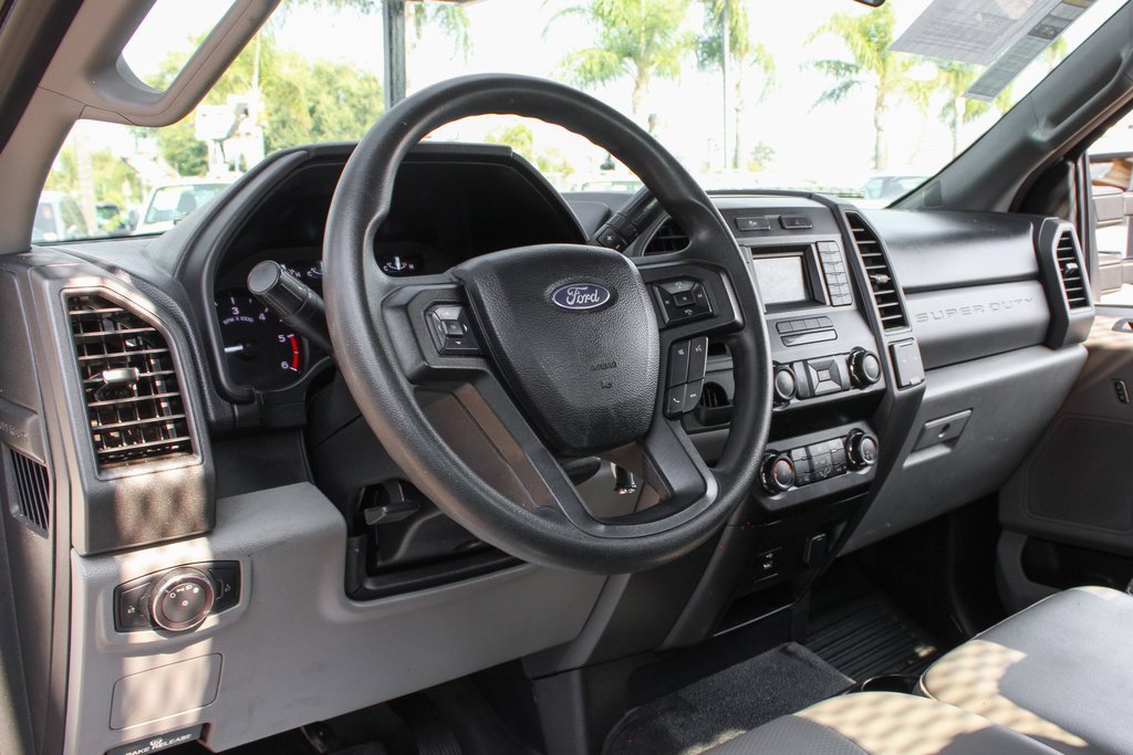 Used 2019 Ford F450 XL w/ Power Equipment Group image 19