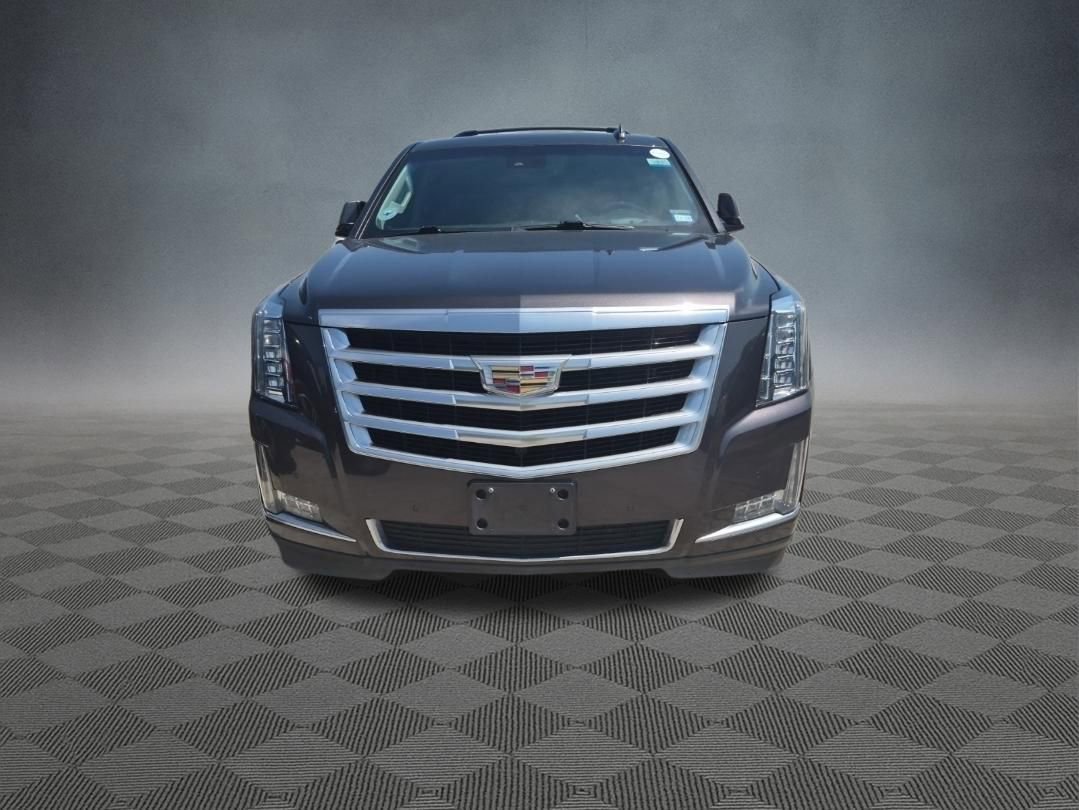Used 2016 Cadillac Escalade Luxury AWD/4WD image 6