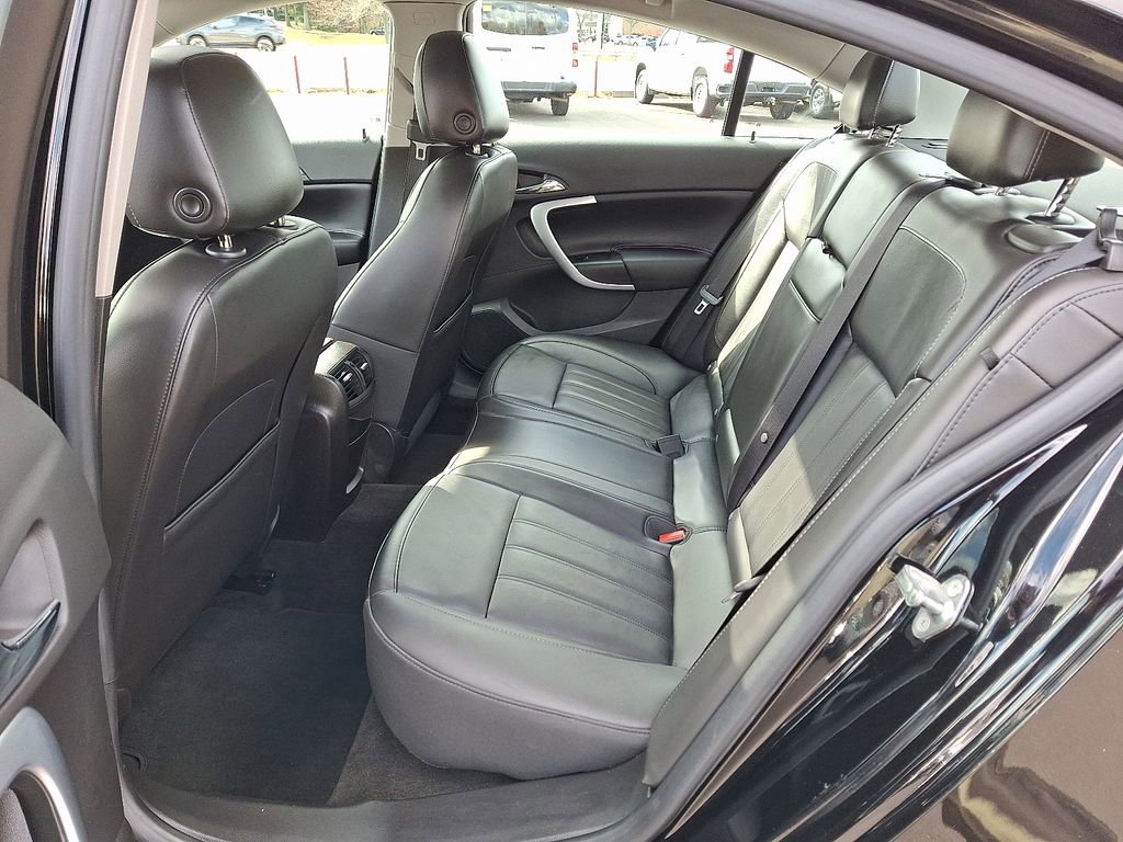 Used 2016 Buick Regal image 11