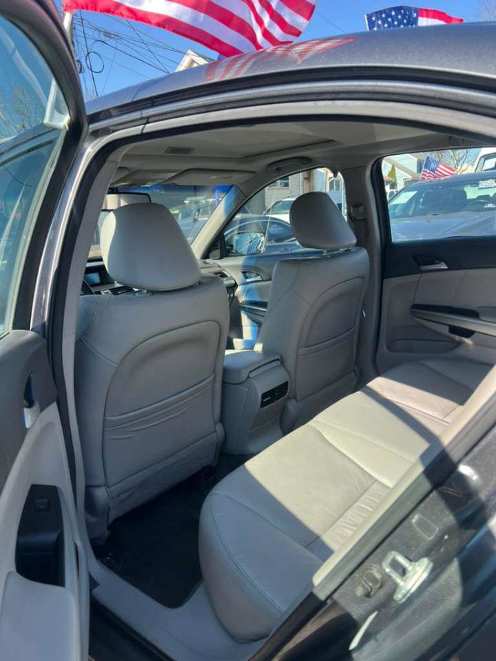 Used 2010 Honda Accord EX-L image 24