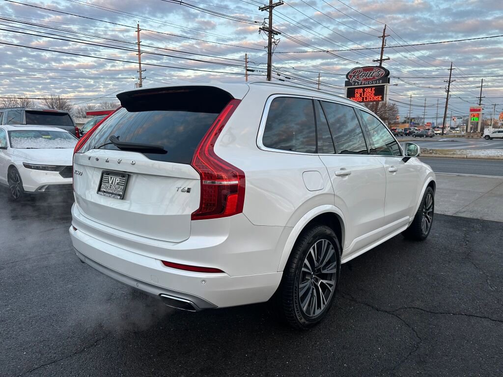 Used 2021 Volvo XC90 T6 Momentum image 7