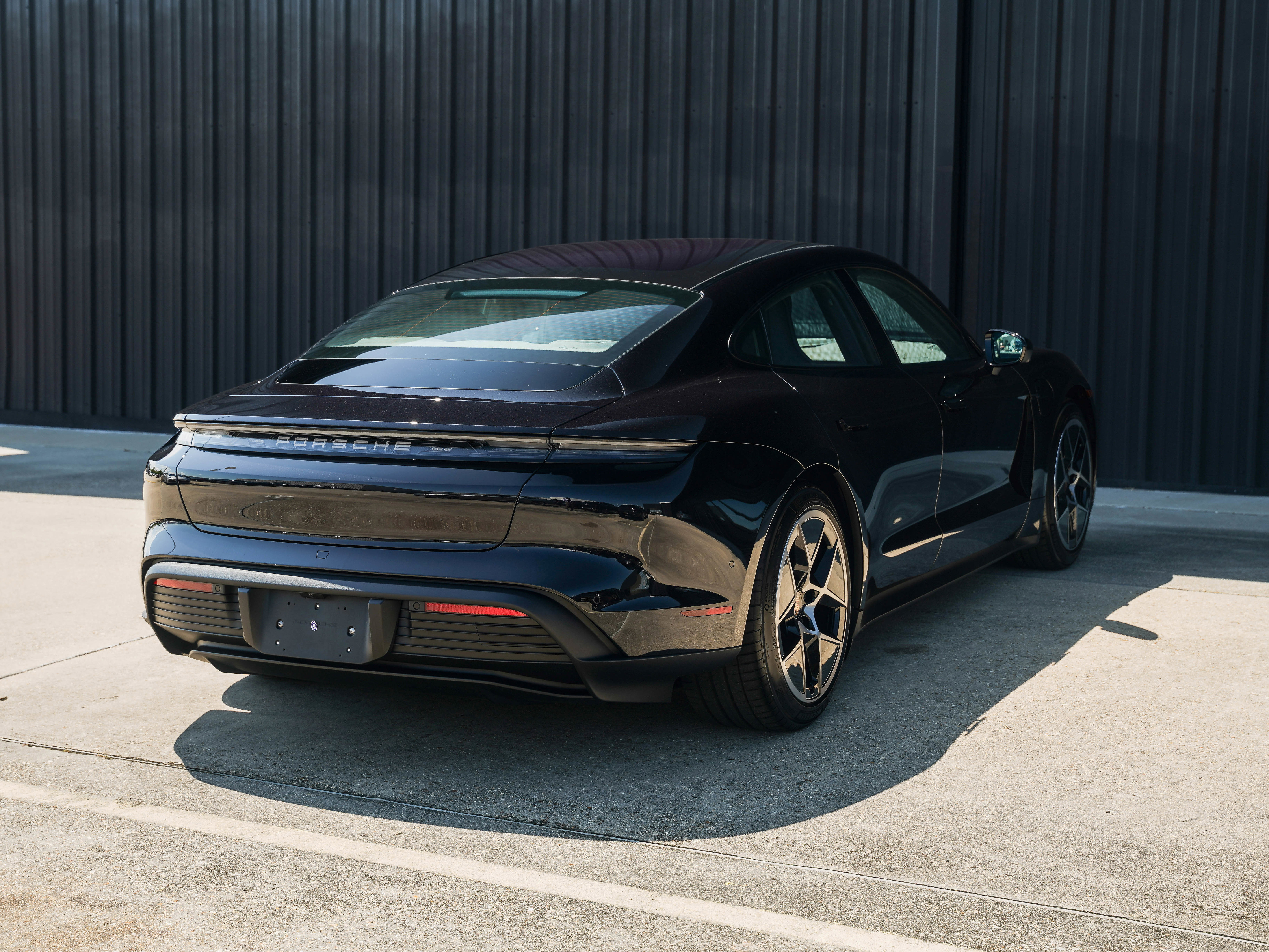 New 2025 Porsche Taycan image 10