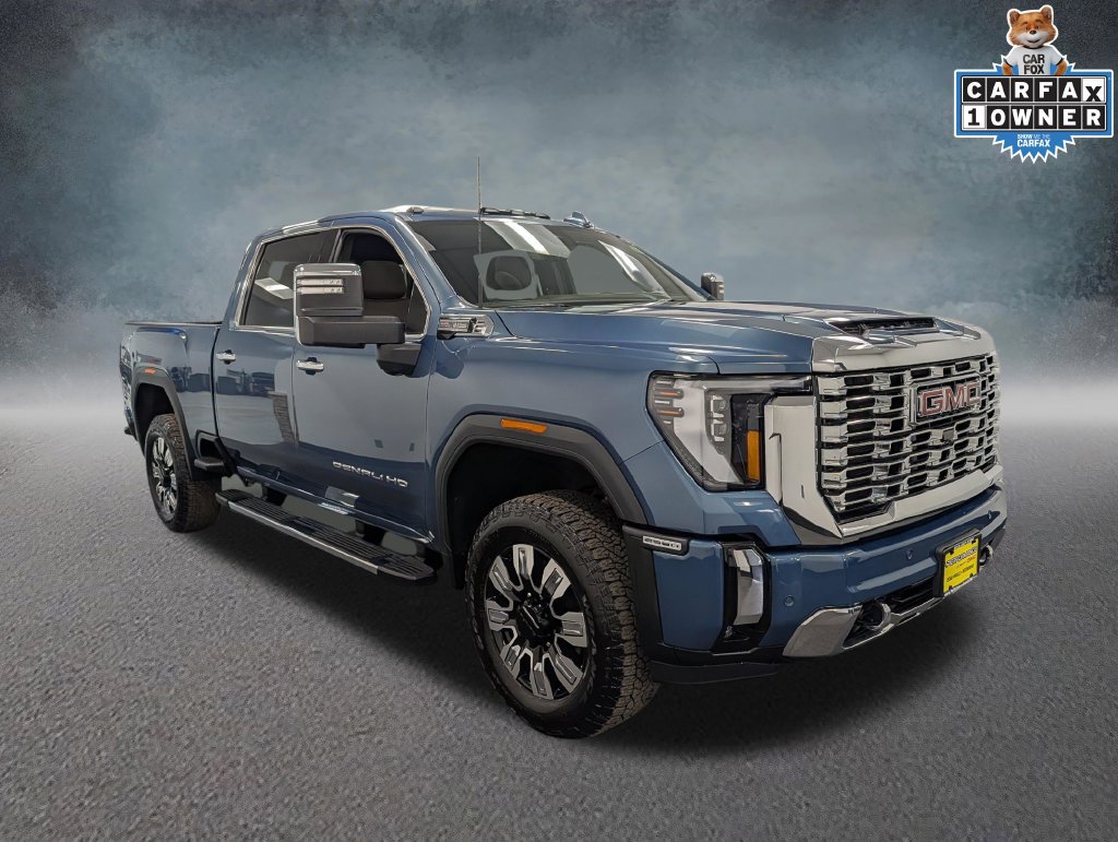 Used 2025 GMC Sierra 2500 Denali w/ Denali Reserve Package AWD/4WD image 3