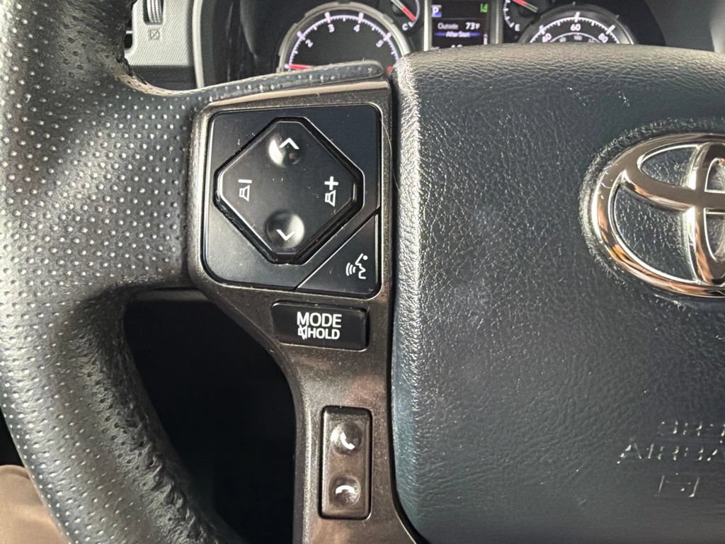 Certified 2023 Toyota 4Runner TRD Off-Road AWD/4WD image 21