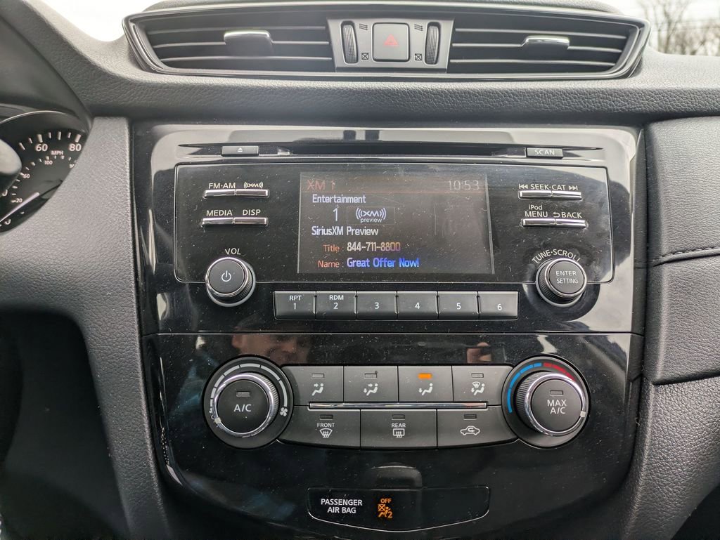 Used 2017 Nissan Rogue S image 14