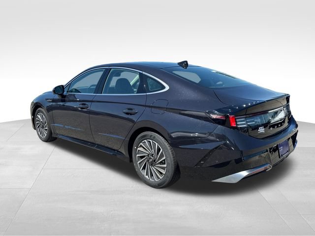 New 2026 Hyundai Sonata Limited FWD image 3