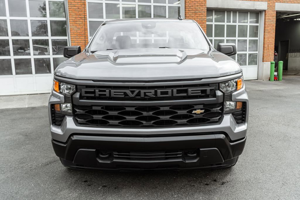 Used 2025 Chevrolet Silverado 1500 W/T RWD image 27