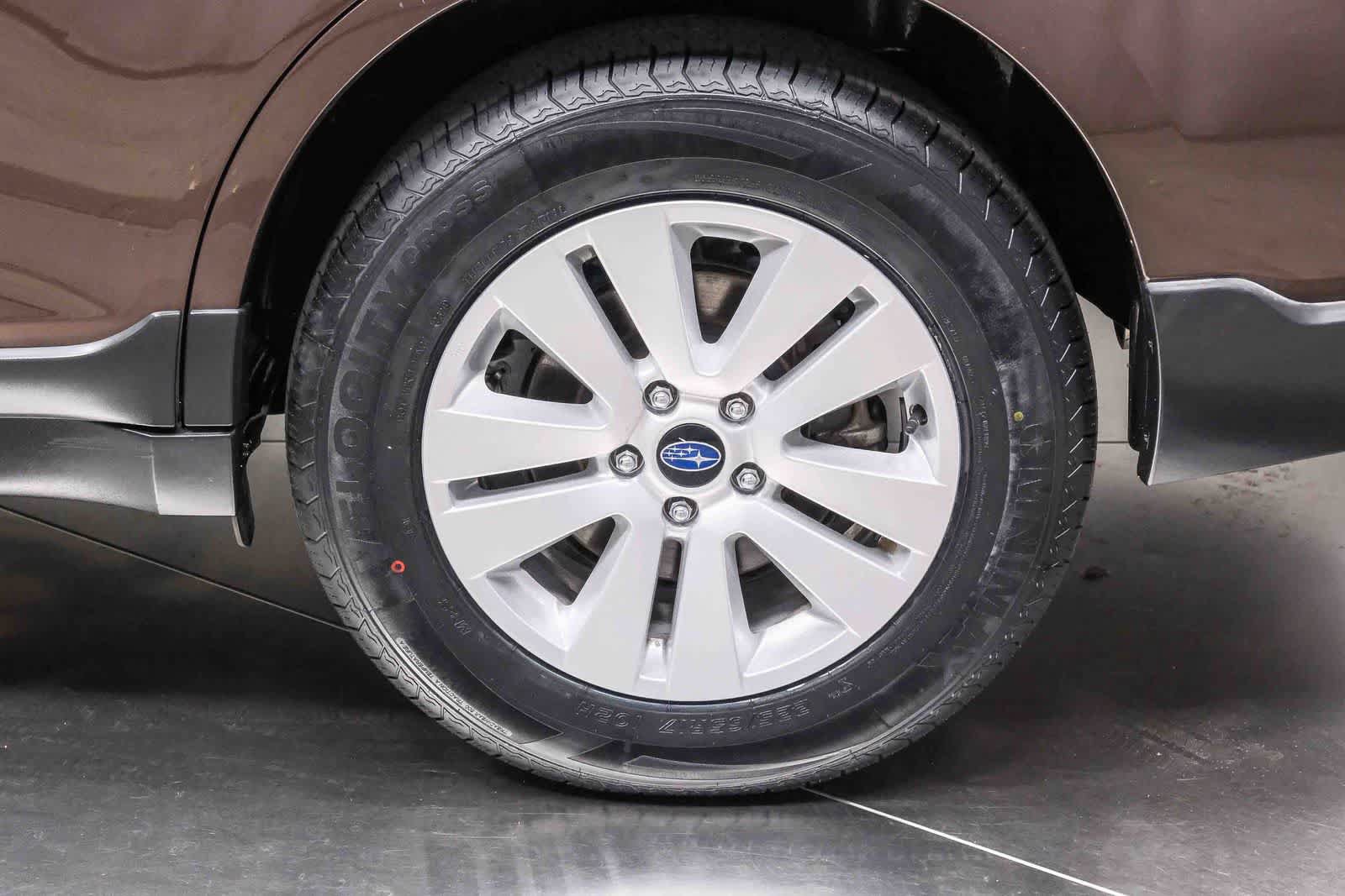 Used 2019 Subaru Outback 2.5i Premium AWD/4WD image 9