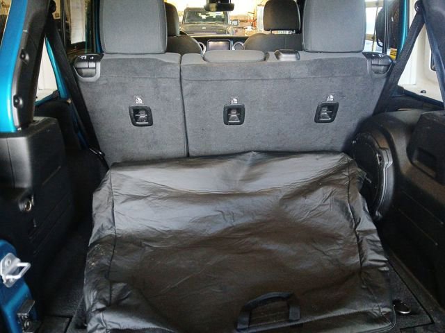 Used 2020 Jeep Wrangler Unlimited Sahara image 50