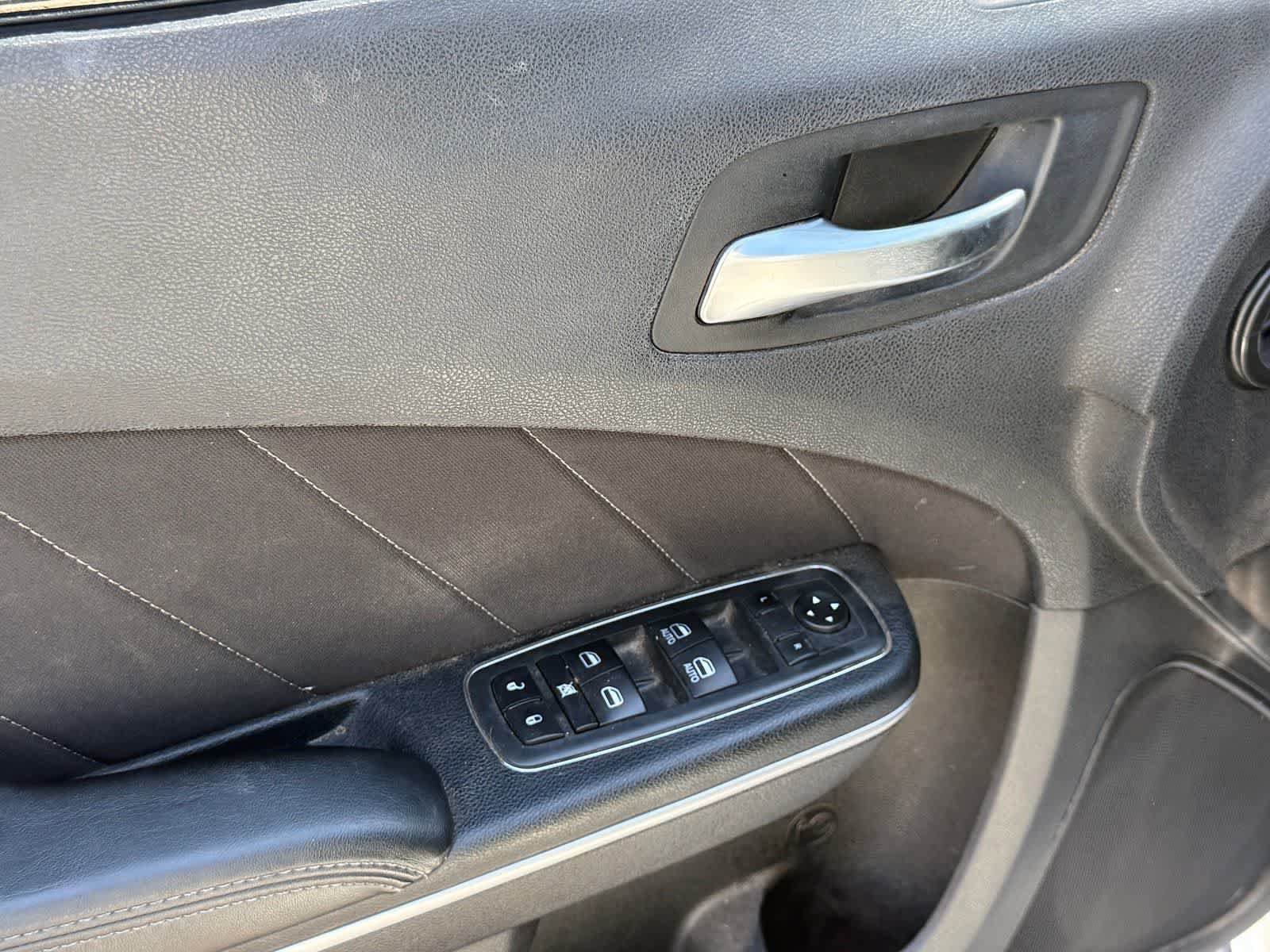 Used 2020 Dodge Charger R/T RWD image 13