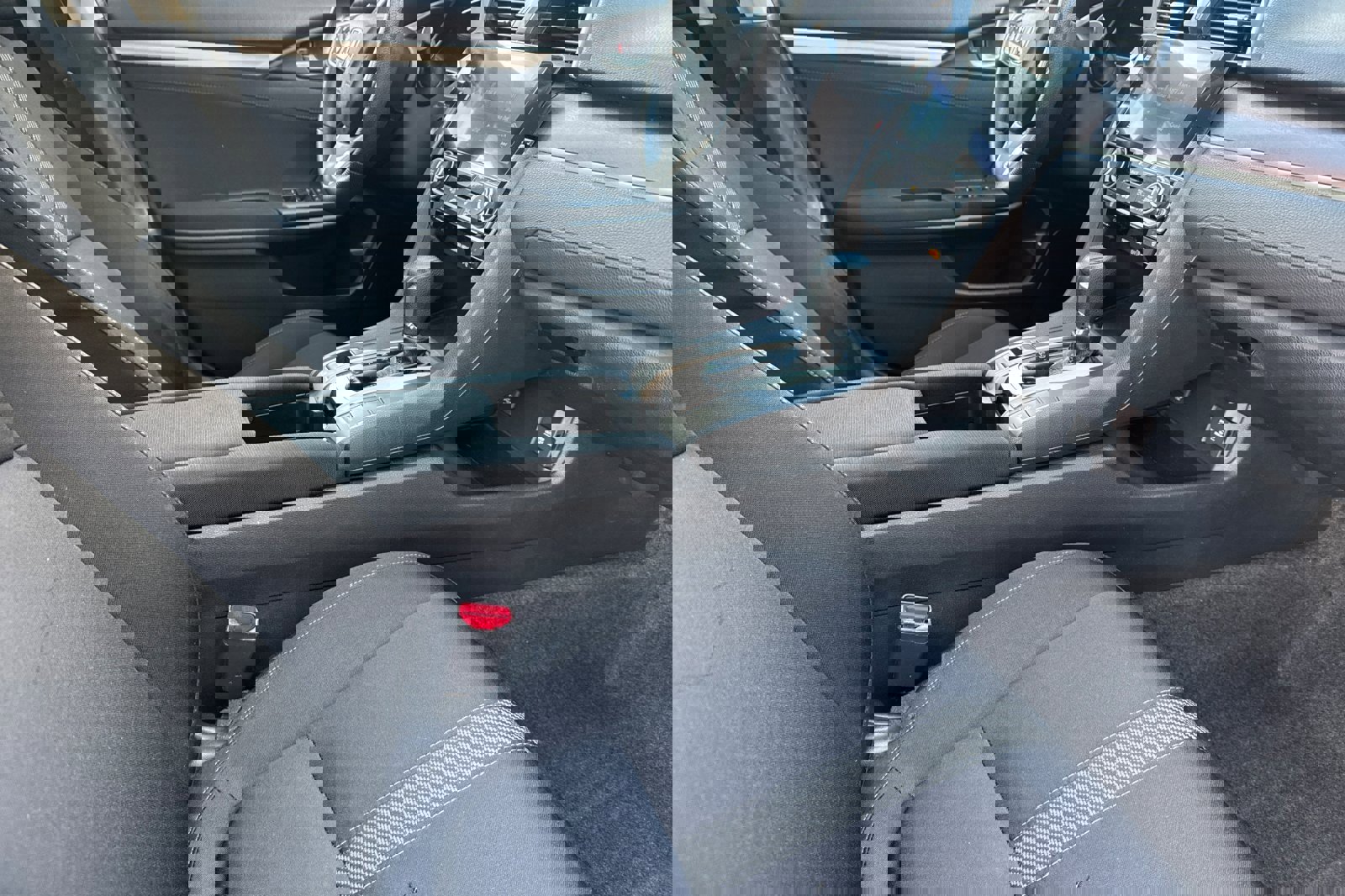 Used 2017 Honda Civic EX-T image 16