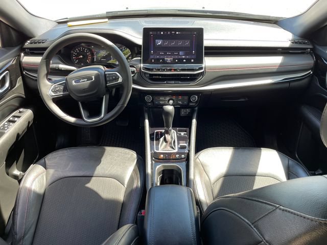 Used 2017 Chrysler Pacifica Touring-L FWD image 22