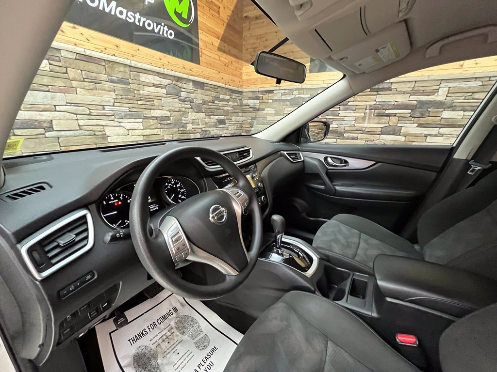 Used 2016 Nissan Rogue S AWD/4WD image 37