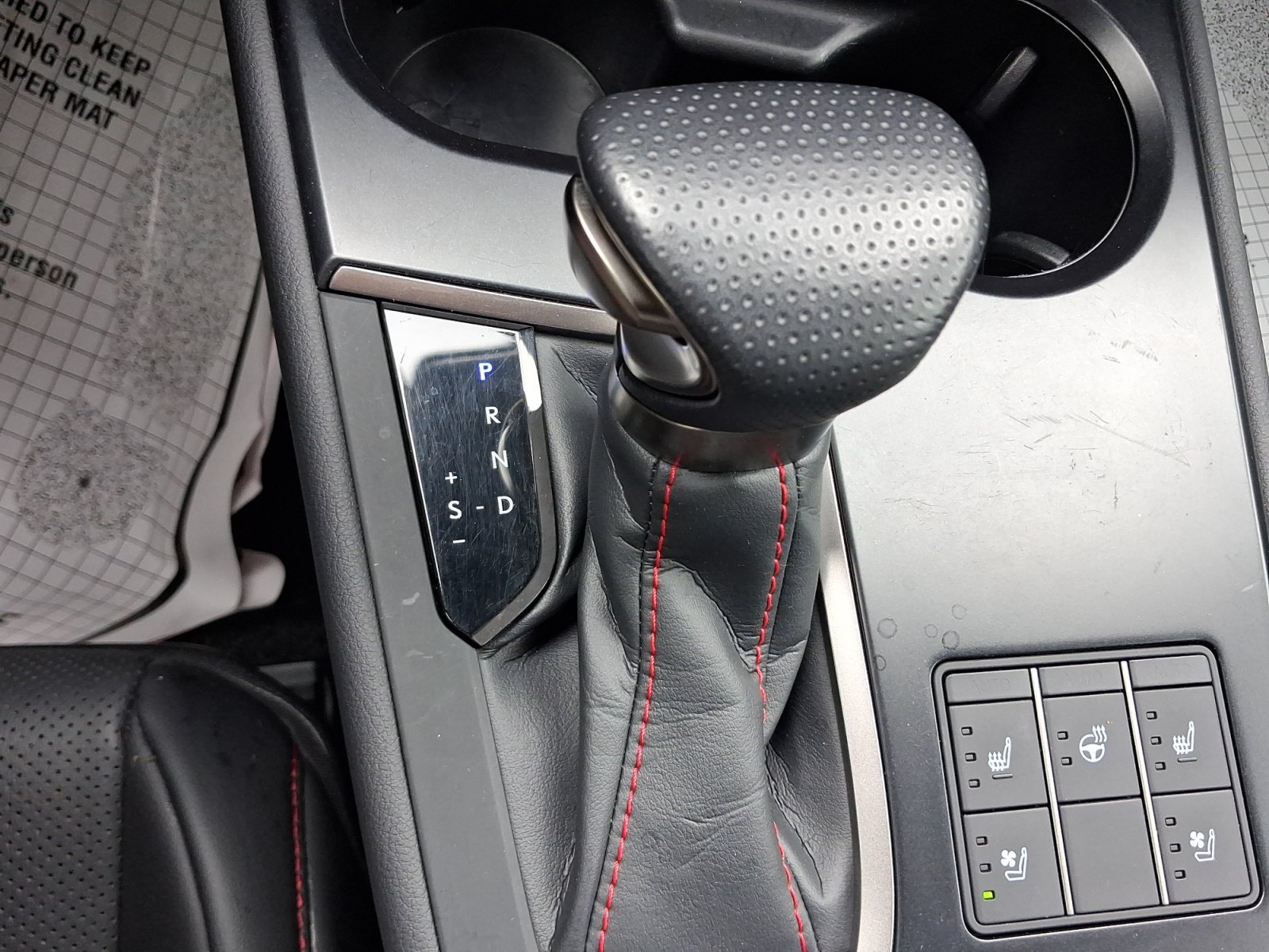 Used 2023 Lexus UX 250h F Sport AWD/4WD image 14