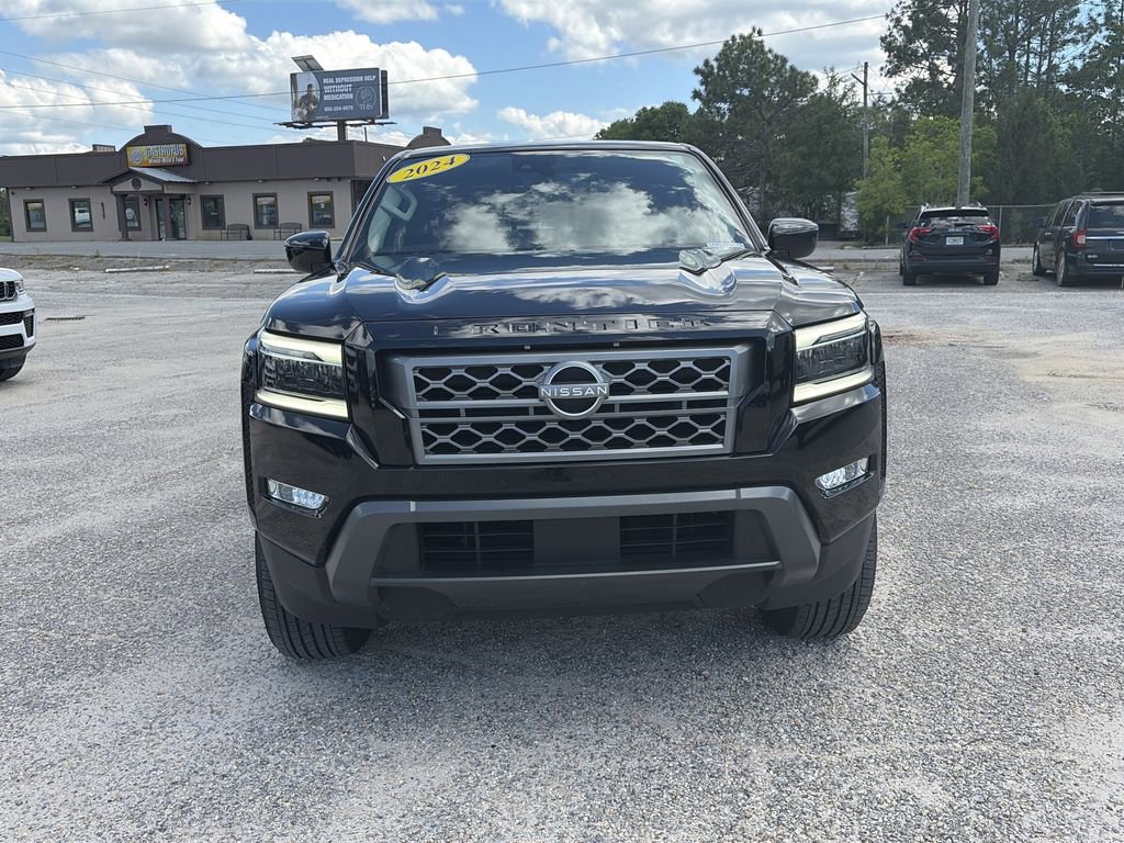 Used 2024 Nissan Frontier SL w/ Technology Package RWD image 10