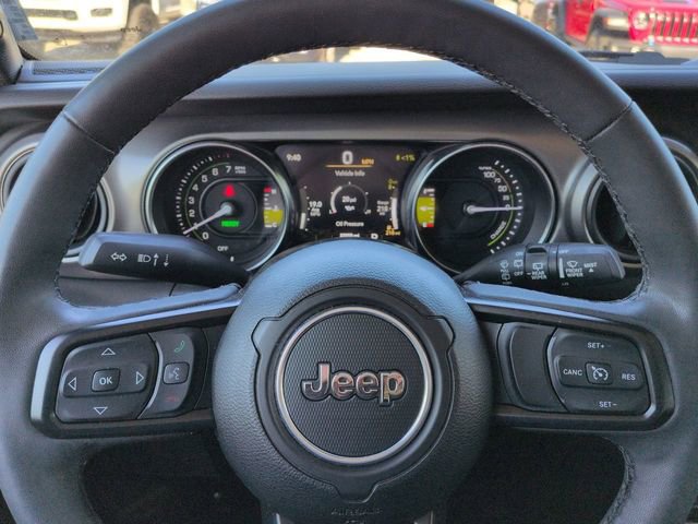 Certified 2023 Jeep Wrangler Unlimited w/ Cold Weather Group AWD/4WD image 32