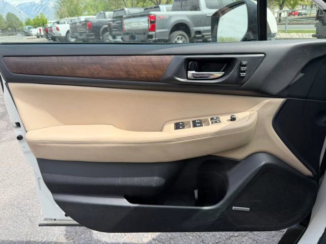 Used 2017 Subaru Outback 2.5i Limited AWD/4WD image 16