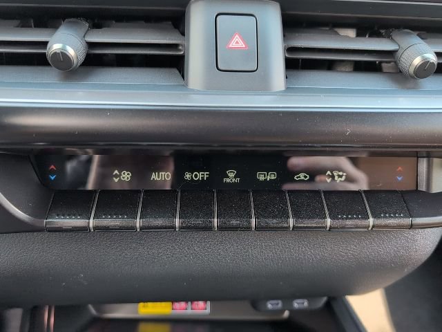 New 2026 Lexus UX 300h AWD image 18